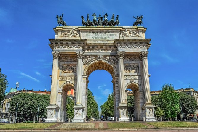 Private Best of Milan Guided Tour with Duomo, La Scala Theatre and Sforza Castle - Logistics that matter: pace, steps, and timing