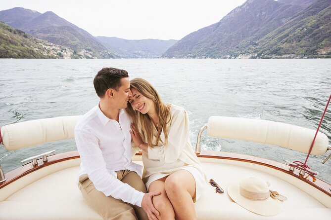 Private Boat Tour on Italian Gozzo on Lake Como - Comfort rules that matter on Lake Como