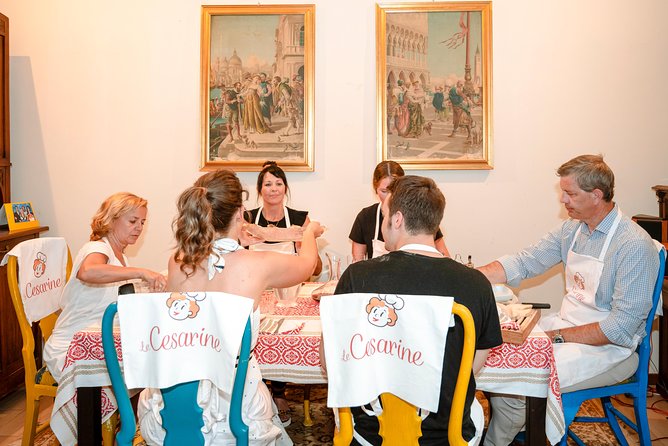 Private Cooking Class at a Cesarina's Home in Cantù - Wine pairing with your meal: red and white, local style