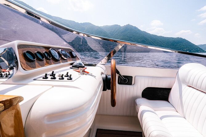 Private Cruise on Lake Como with Speedboat from 1H to 4H - Villa Pliniana and Torno: a short stop that makes swimming feel worth it