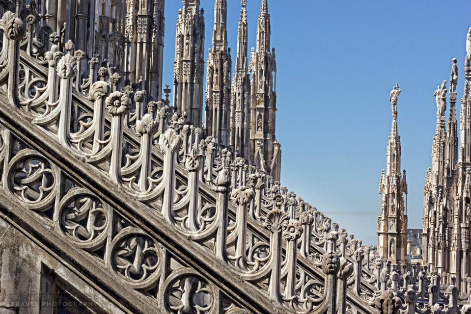 Private Highlights of Milan Bike Tour - Milan Cathedral: the guided hour that makes the Duomo stop count