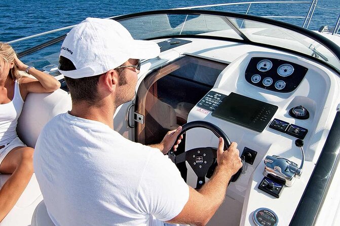 Private Lake Como Boat Tour with Captain Exclusive Scenic Cruise - The Value Deal: Paying for Privacy and a Villa-Focused Route
