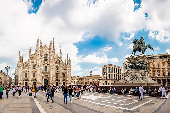 Private Luxury day Transfer from Linate Airport to Milan - What meeting your driver at Linate feels like