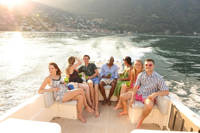 Private Open Bar Tour with Luxury Boat on Lake Como 2H 4H - Moltrasio and Torno: where luxury hotels meet older villages