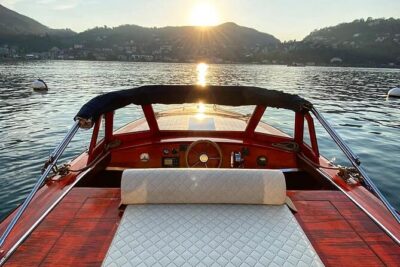Private Tour by Classic Wooden Boat on Lake Como - Price and group size: why $423.25 can work out well