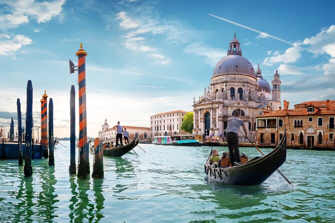 Private transfer from Milan to Venice, English speaking driver - Arriving in Venice: The Part That Can Trip People Up