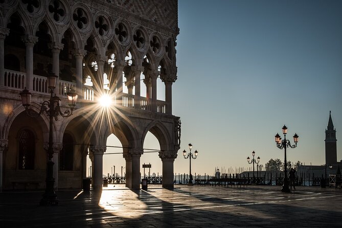 Private Transfer from Milan to Venice with a 2h Stop in Verona - The Verona Break at Piazza delle Erbe: How to Use Your Two Hours