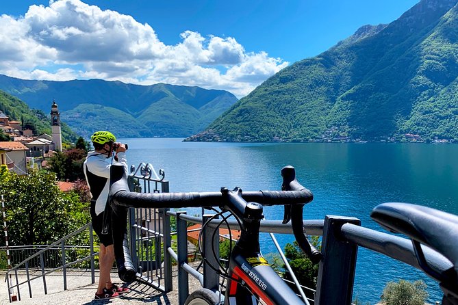 Road Bike tour in Lake Como & Bellagio - Bellagio resort stop: famous town energy, kept under control