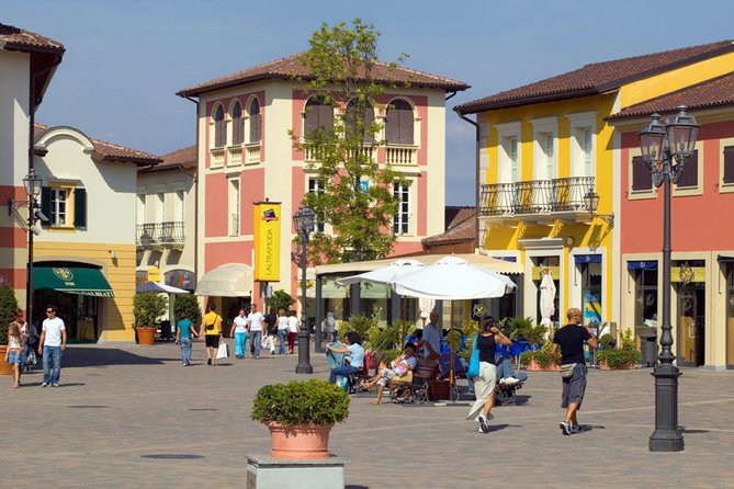 Serravalle Outlet, tour from Milan. - Why the driver-guide support matters more than you think