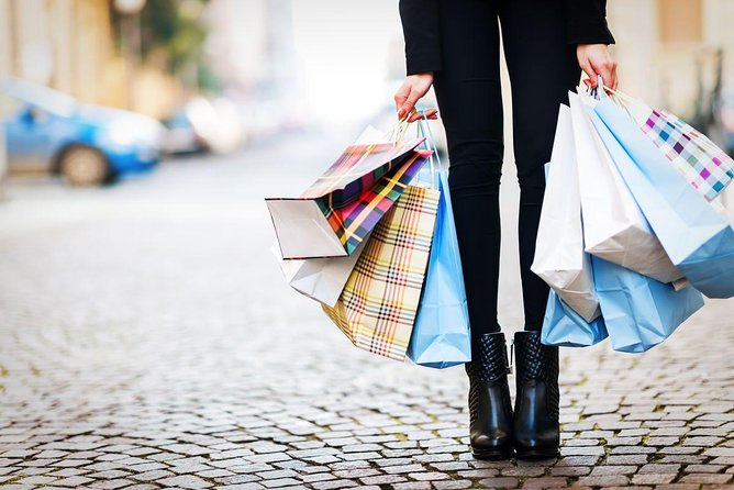 Serravalle Outlet, tour from Milan. - Practical details to consider before you go