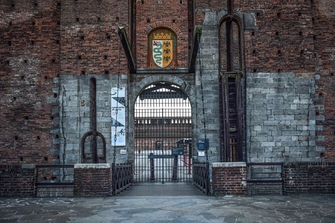 Sforza Castle guided tour - Small Group -Skip-the-line - The “skip-the-line” promise and what you should expect