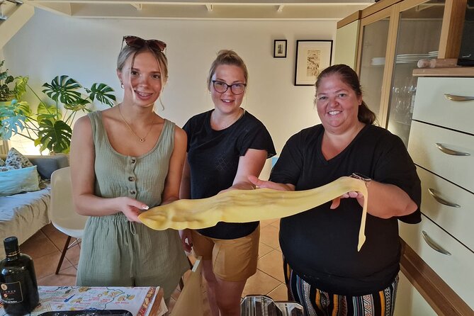 Small Group Cozy Cooking Class in a Typical Milanese Home - The family dinner: eating what you made together