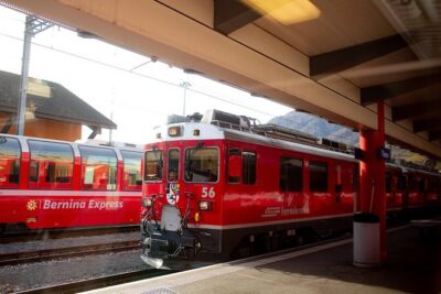 Swiss Alps Bernina Red Train and St.Moritz Tour from Milan - Milan to St. Moritz by coach: early, scenic, and not the time for snacks