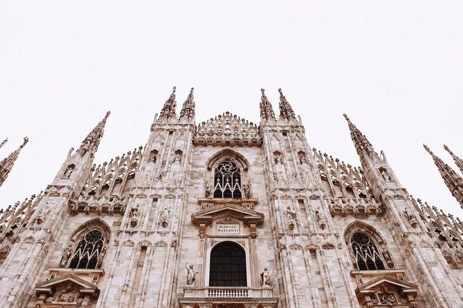 The Duomo of Milan's hidden treasures, SMALL GROUP - Getting Inside Fast: Skip-the-Line Entry That Actually Saves Time