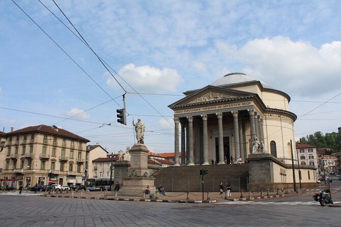 Turin Full-Day guided tour. Departure from Milan - Getting Oriented in Turin: Bus Panorama Plus a Local Guide