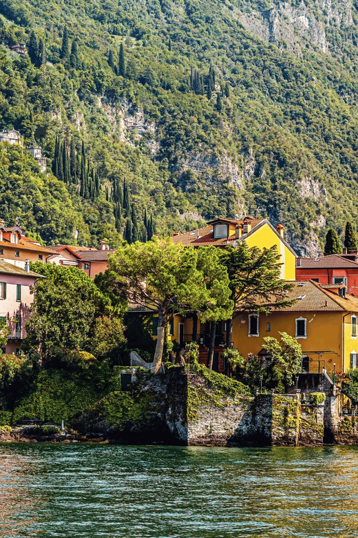 Varenna: Shared Sunset Boat Tour with a Prosecco Aperitif - From Varenna to golden hour: easy boarding at the pier