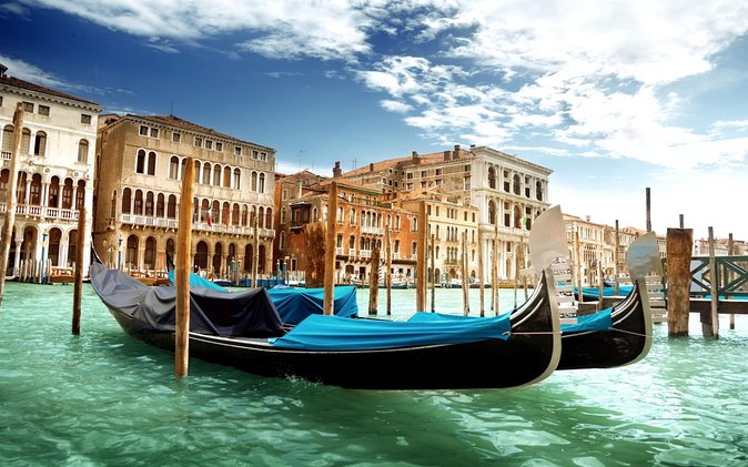 Venice Day Trip from Milan with Guided City Tour - Lunch and calli wandering: making the most of your free time