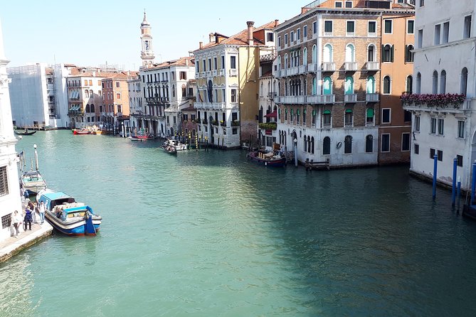 Venice Full-Day private Tour From Milan. Hotel pick up - Returning to Milan: Tronchetto Boat Transfer and Evening Wrap-Up