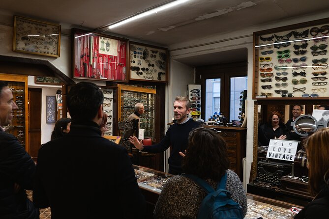 Vintage Shopping Tour in Milan - San Lorenzo Area Walk: Roman-and-Medieval City Energy